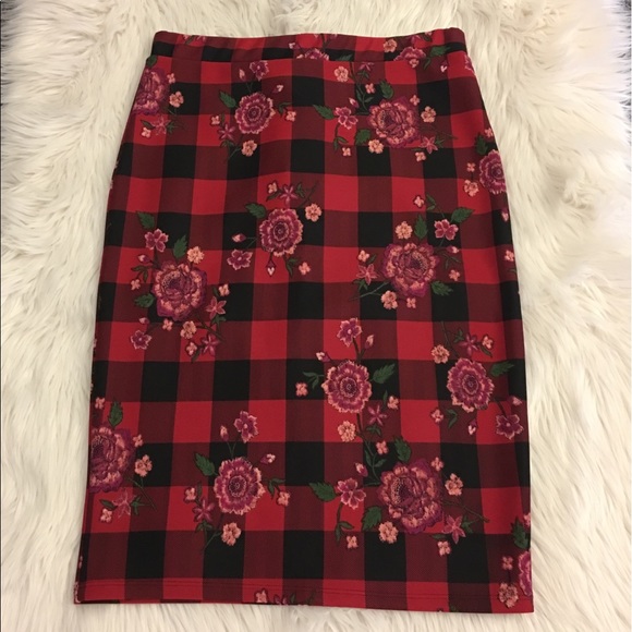 NWT | checked & floral pencil skirt - Picture 2 of 8
